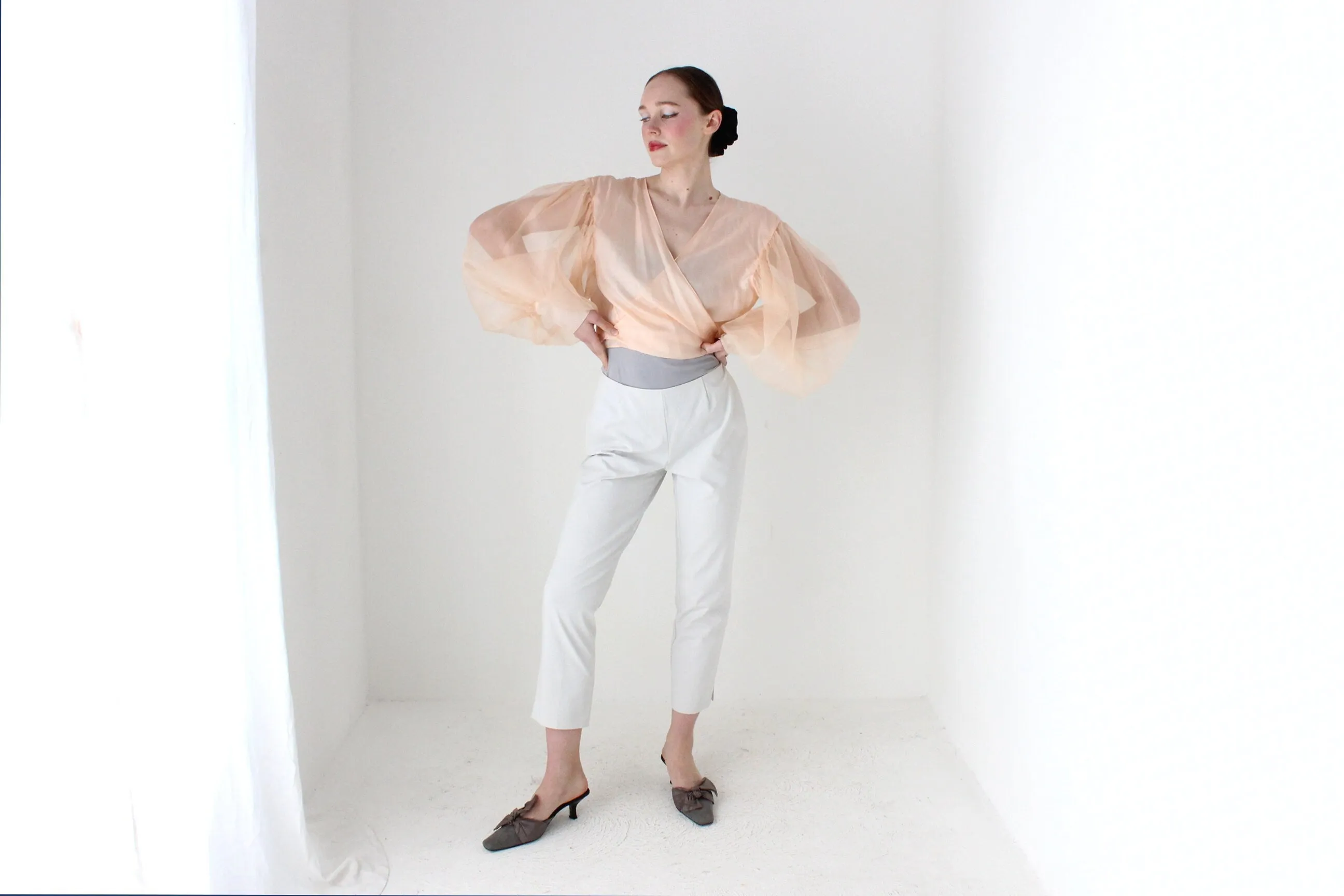 BALLETCORE Layfayette 148 Neutral Capri Pants