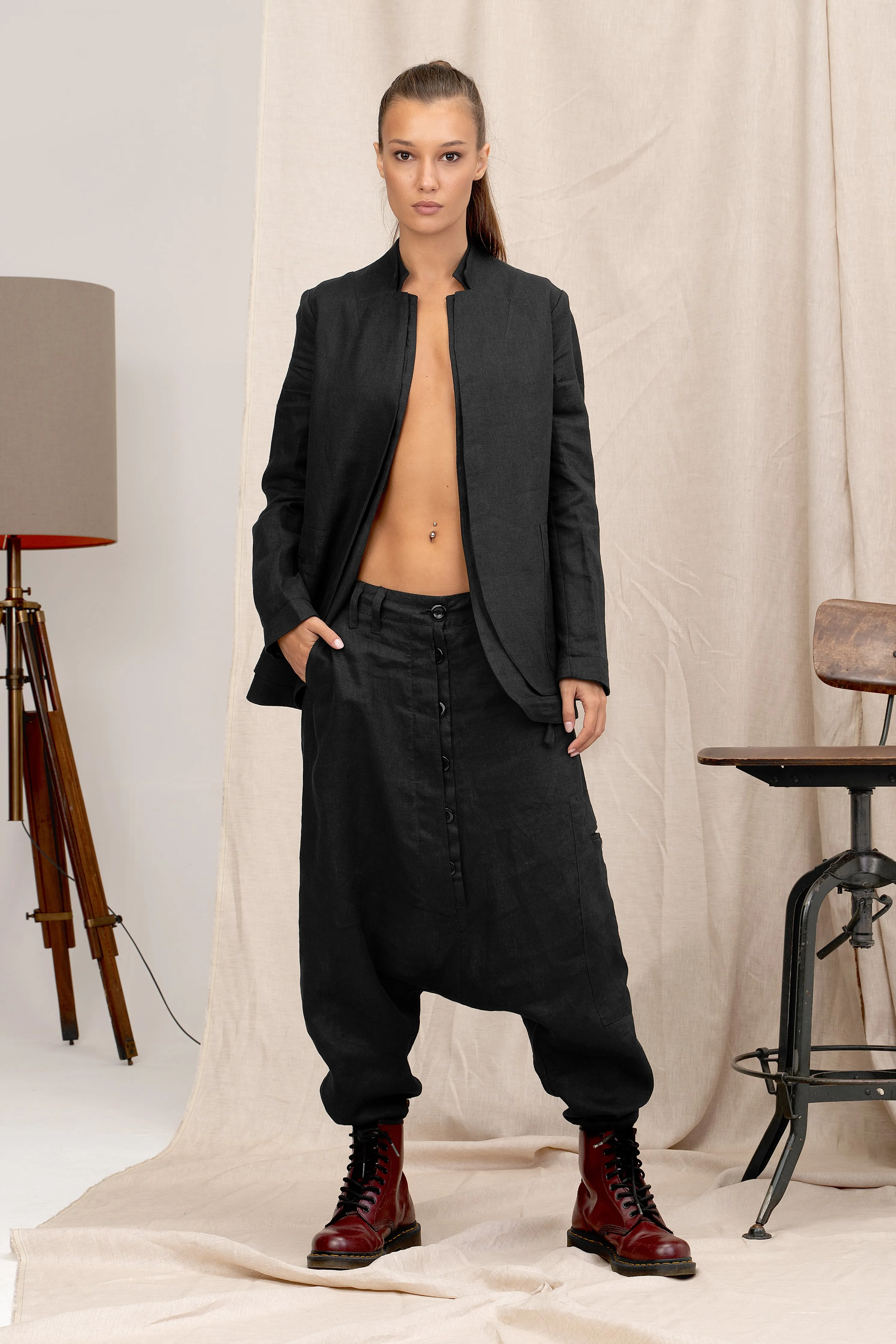 Extravagant Linen Blazer with Double Lapels