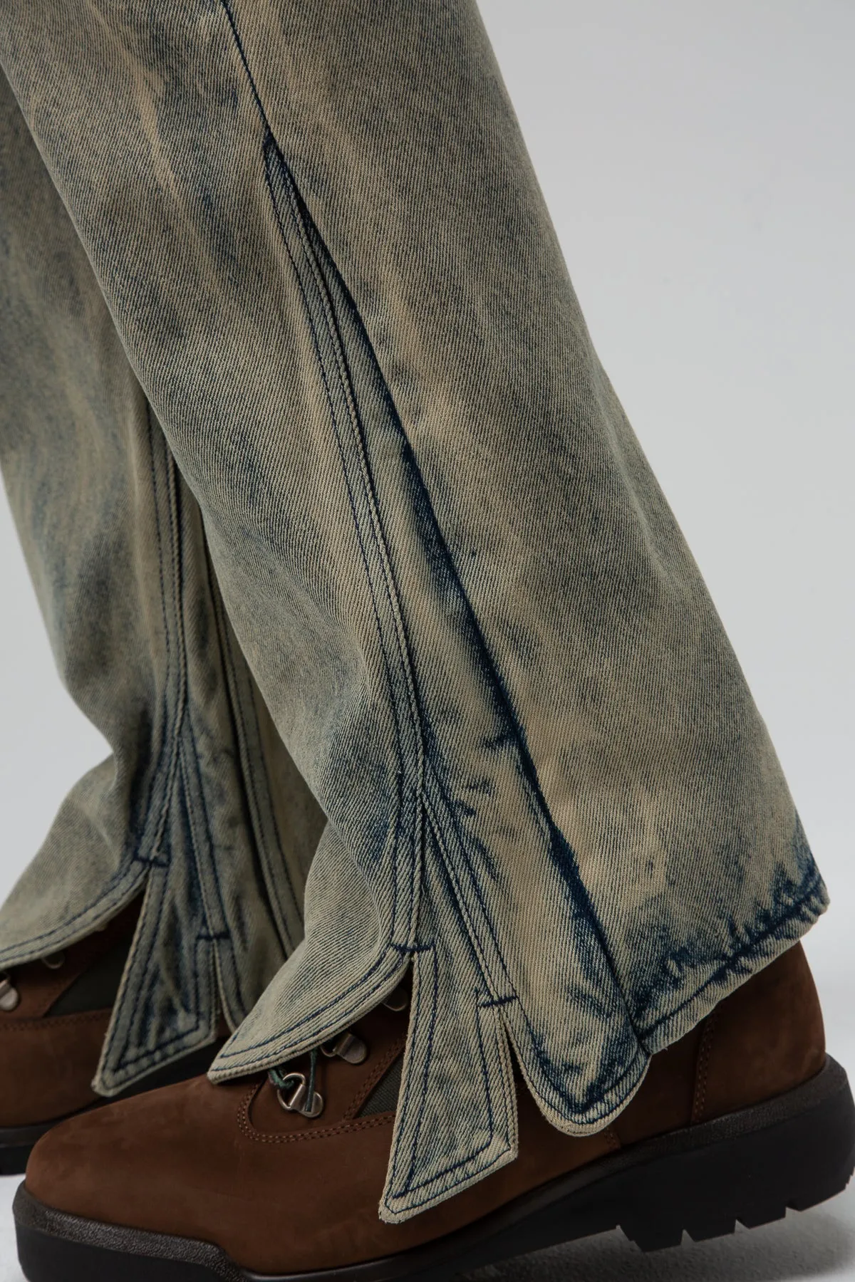 Fitted Tudor Jeans