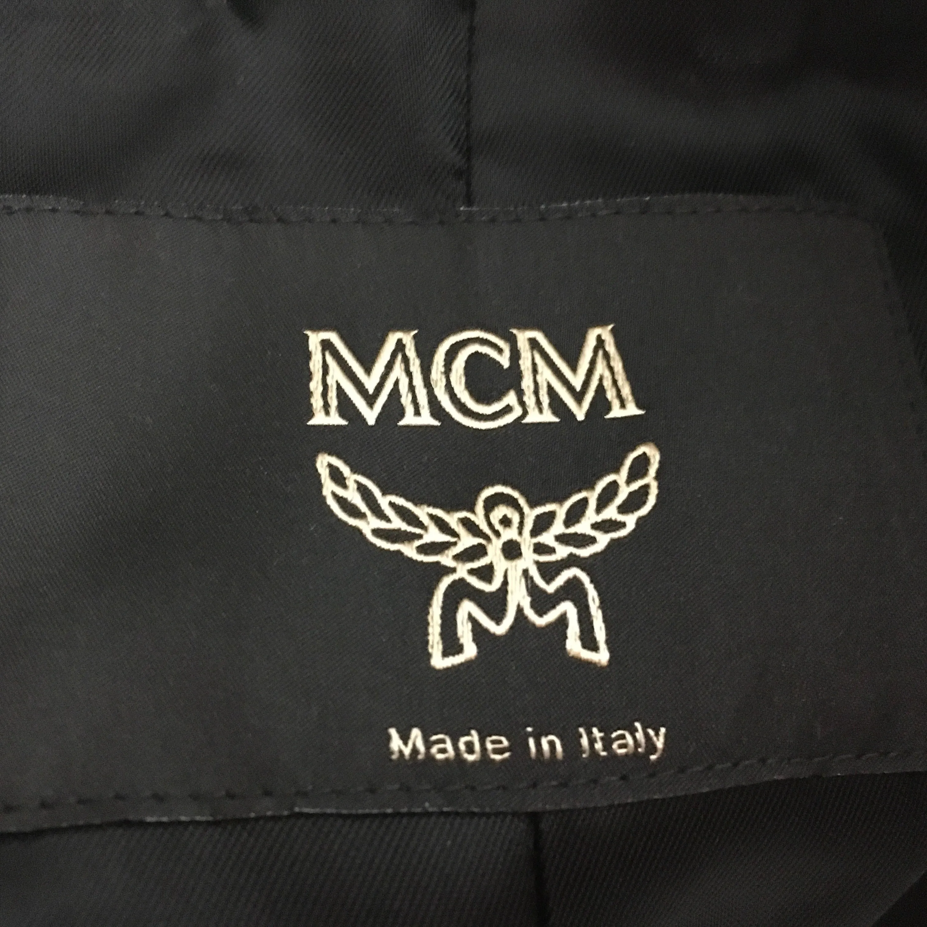 MCM Pockets Front & Buttons Jacket Half Coat