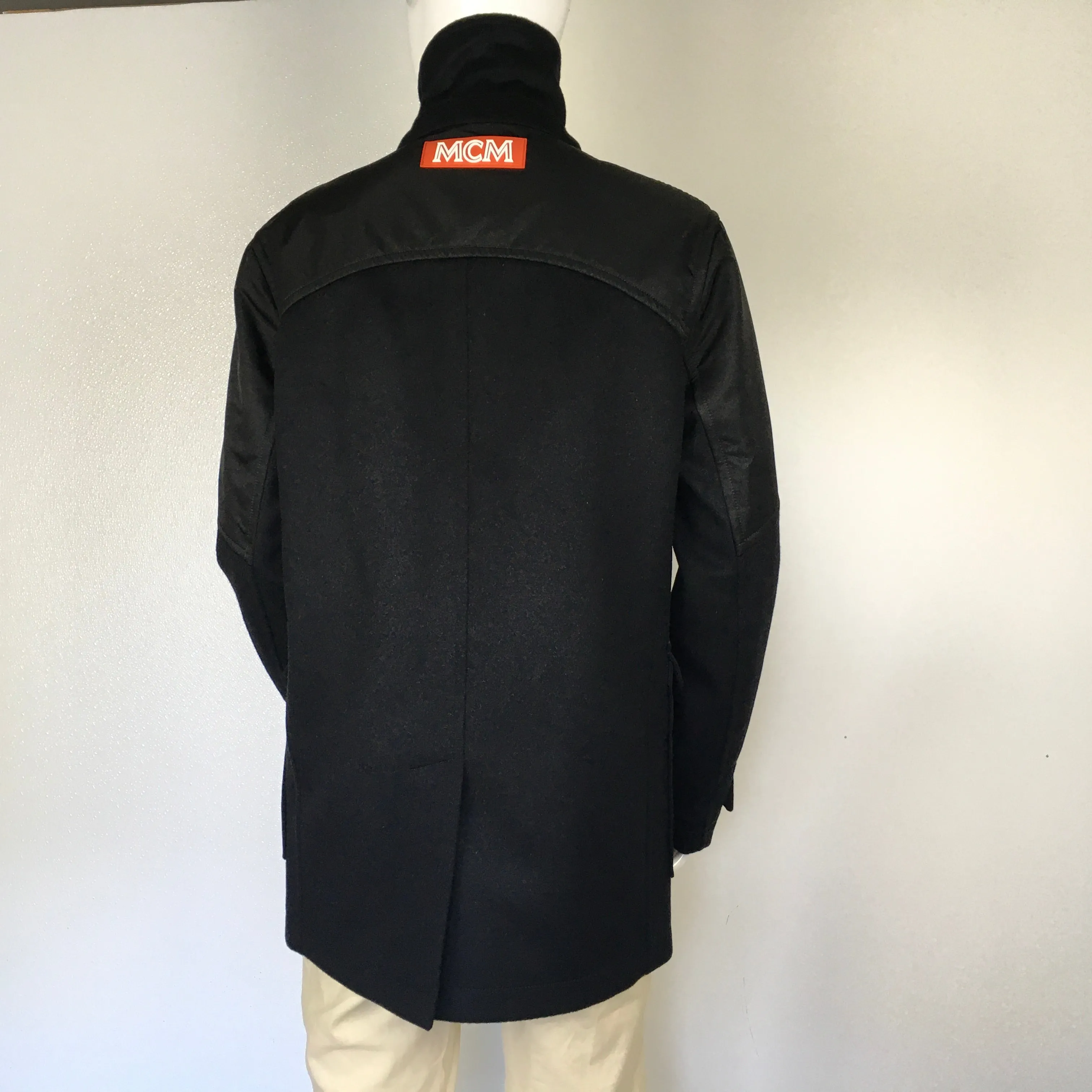 MCM Pockets Front & Buttons Jacket Half Coat