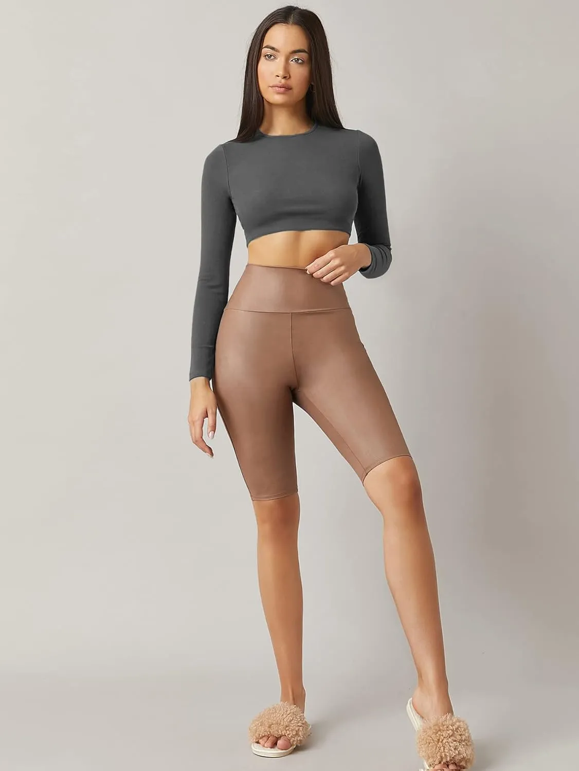 Verdusa Women's Basic Long Sleeve Crew Neck Fitted Crop Top Tee Shirt